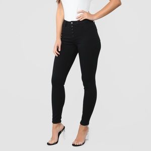 ❌SOLD❌Black Skinny Jeans